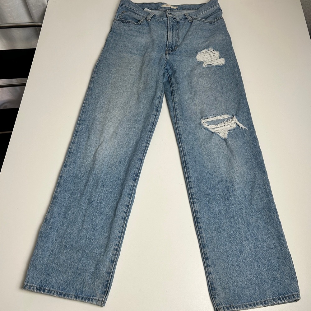 Levis 94 Baggy Distressed Light Wash Straight Leg Jeans Size 29